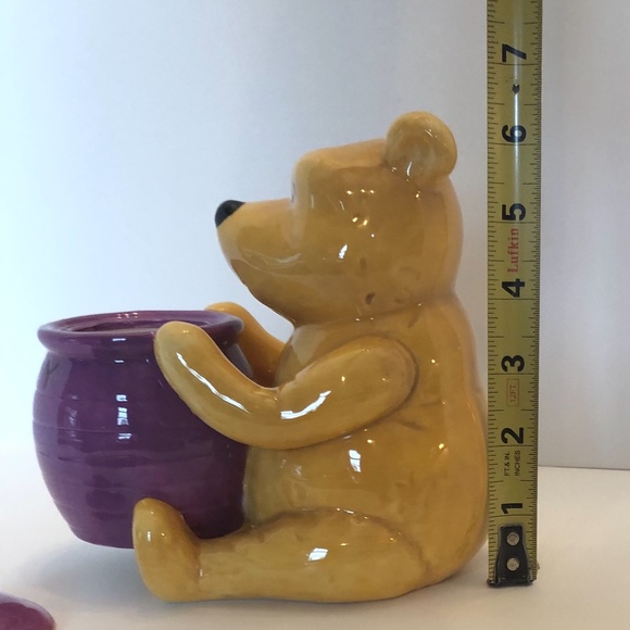 Classic Winnie The Pooh Ceramic Figure With Covered Jar - Picture 7 of 8